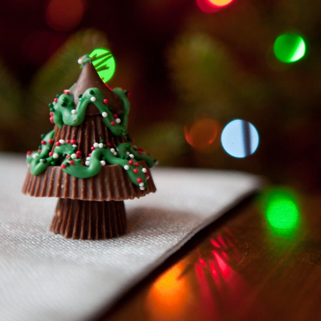 Peanut Butter Christmas Candy
 Peanut Butter Christmas Trees I found this on tw