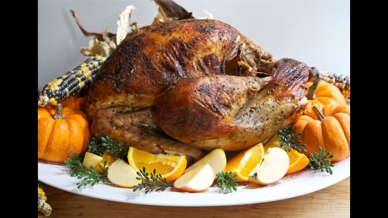 Prepare Turkey For Thanksgiving
 Easy & Juicy Whole Roasted Turkey