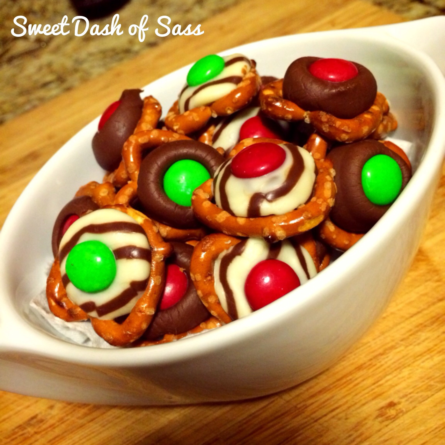 Pretzel Christmas Cookies
 Chocolate Pretzel Bites