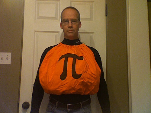 Pumpkin Pie Halloween Costume
 Some Geeky Costume Ideas That You Could Make Today