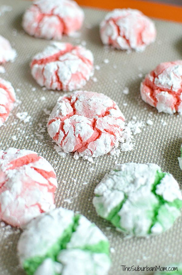 Red And Green Christmas Cookies
 Christmas Crinkle Cookies