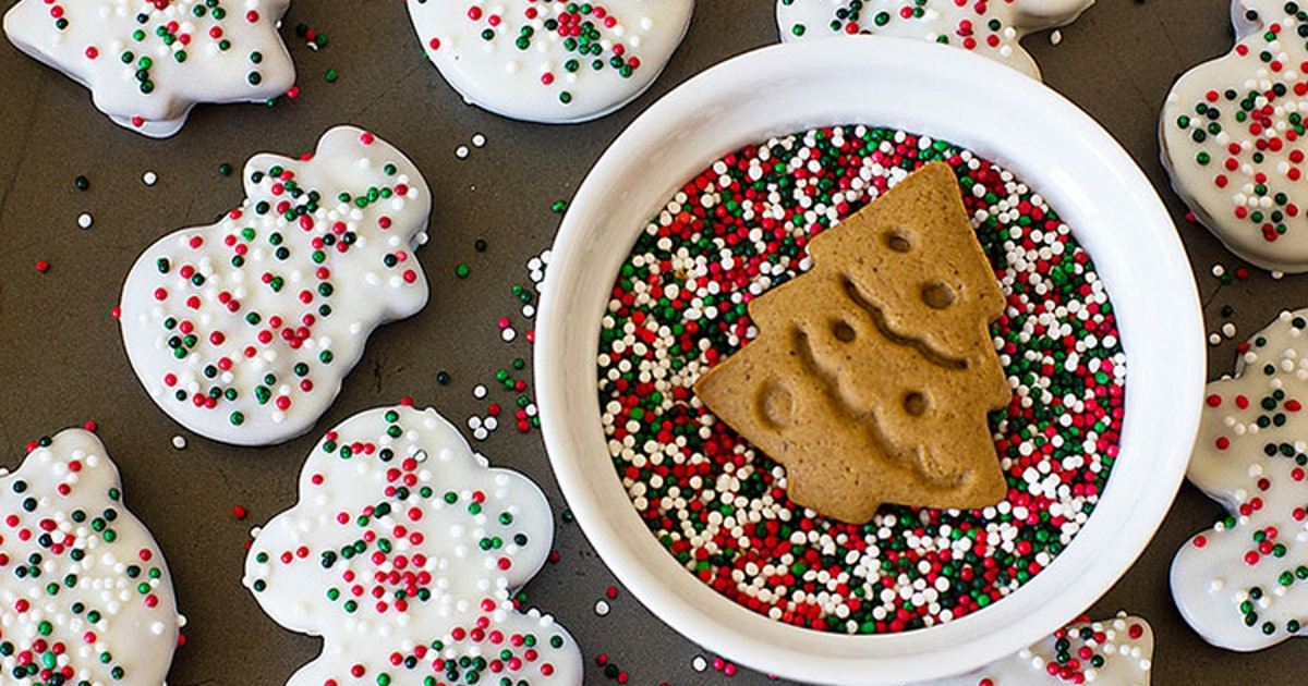 Red And Green Christmas Cookies
 16 Easy Christmas Cookies That Are Red Green And