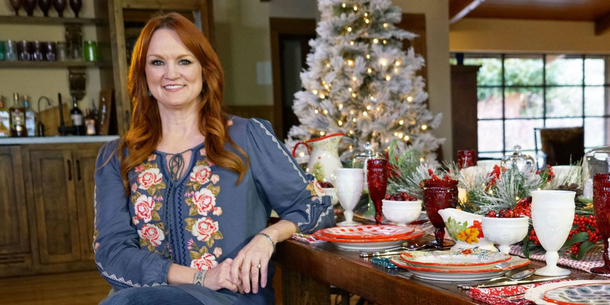 Ree Drummond Christmas Cookies
 Ree Drummond s Favorite Holiday Traditions Ree Drummond