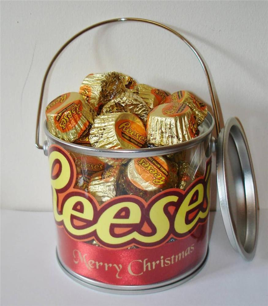 Reese'S Christmas Candy
 AMERICAN REESE S MINIATURE PEANUT BUTTER CUPS CHRISTMAS