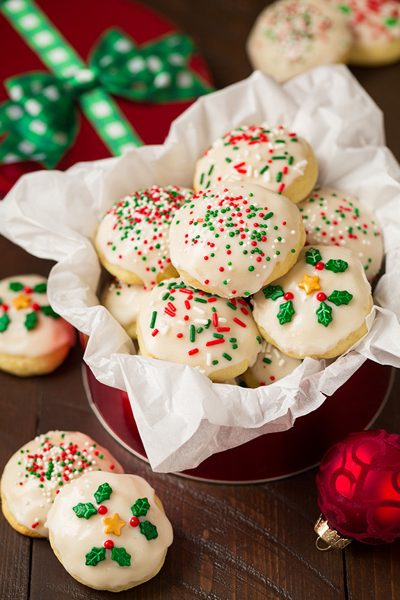 Ricotta Christmas Cookies
 7 Cookie Exchange Recipes 24 7 Moms