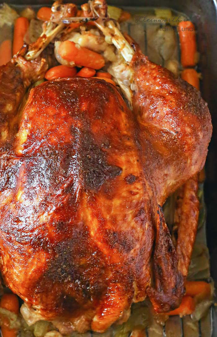 Roasted Thanksgiving Turkey
 How to Roast the Perfect Turkey