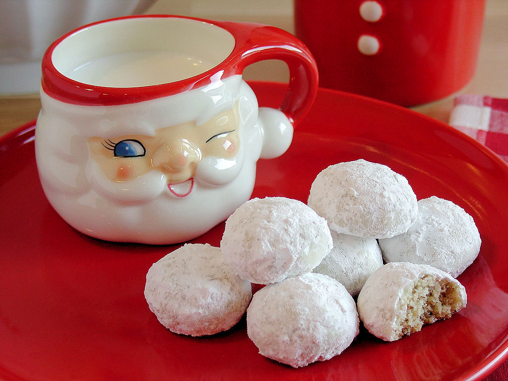 Russian Christmas Cookies
 Russian Teacakes by WickedGoodKitchen glutenfree