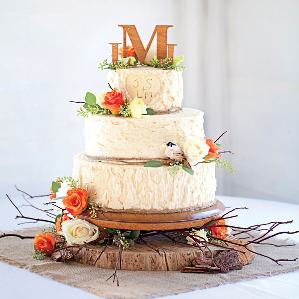 Rustic Fall Wedding Cakes
 24 Great Ideas for Fall Wedding Cake Decoration Style