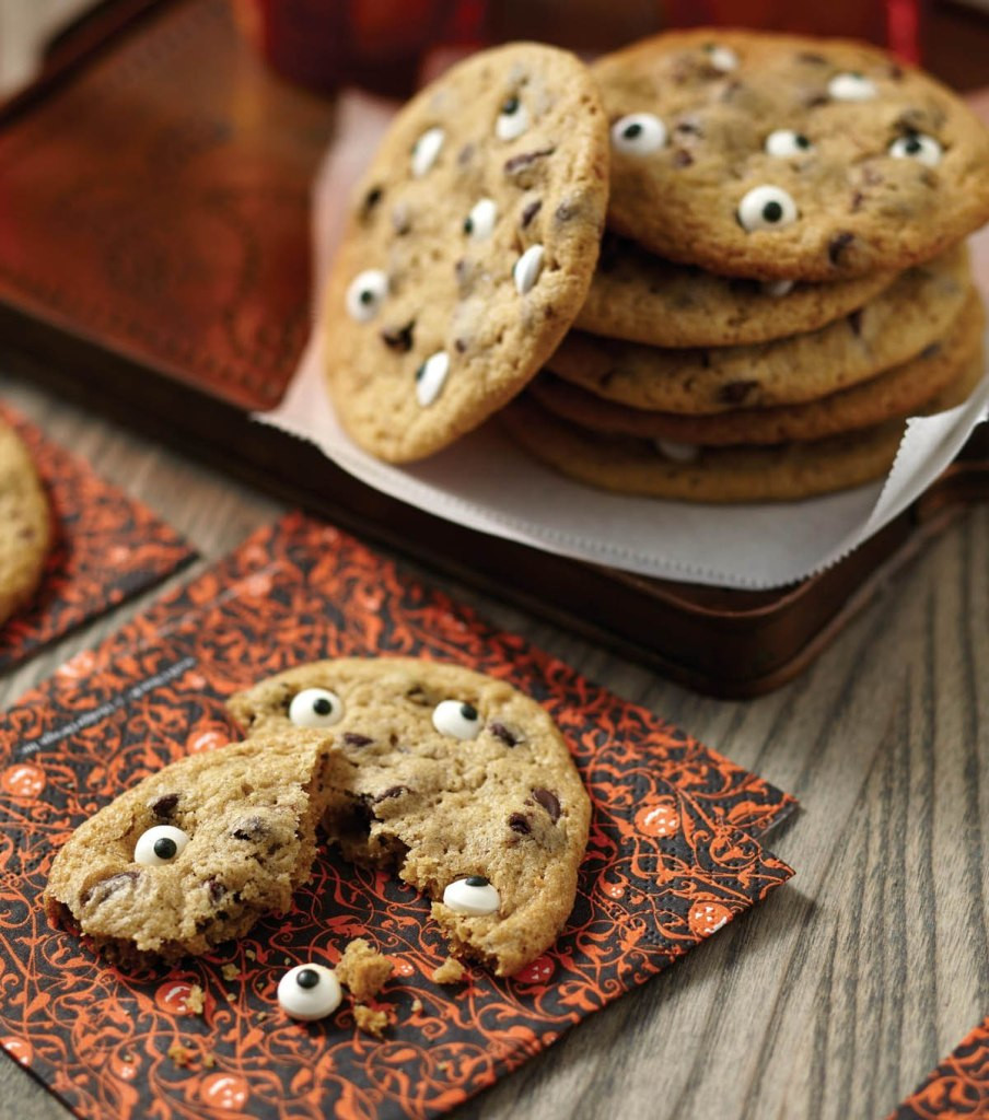 Scary Halloween Cookies
 Spooky Halloween Eyeball Cookies Recipe