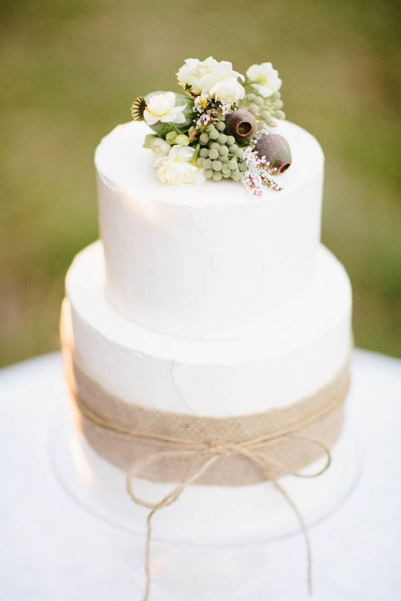 Simple Fall Wedding Cakes
 French Provincial Inspiration at Montrose Berry Farm from
