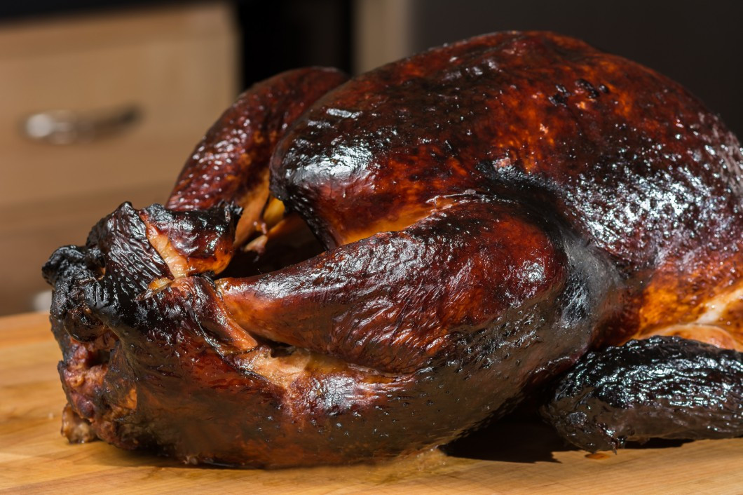 Smoked Turkey For Thanksgiving
 Austin Let Aaron Franklin Show You How To Smoke A Turkey
