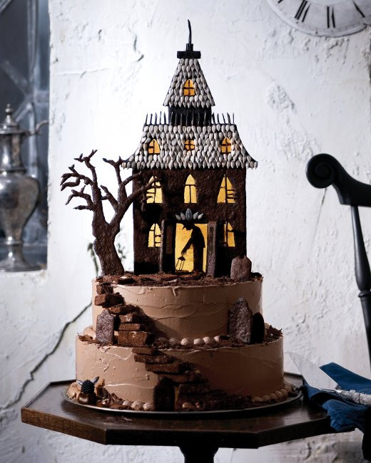 Spooky Halloween Cakes
 19 Creative Halloween Cakes And Desserts