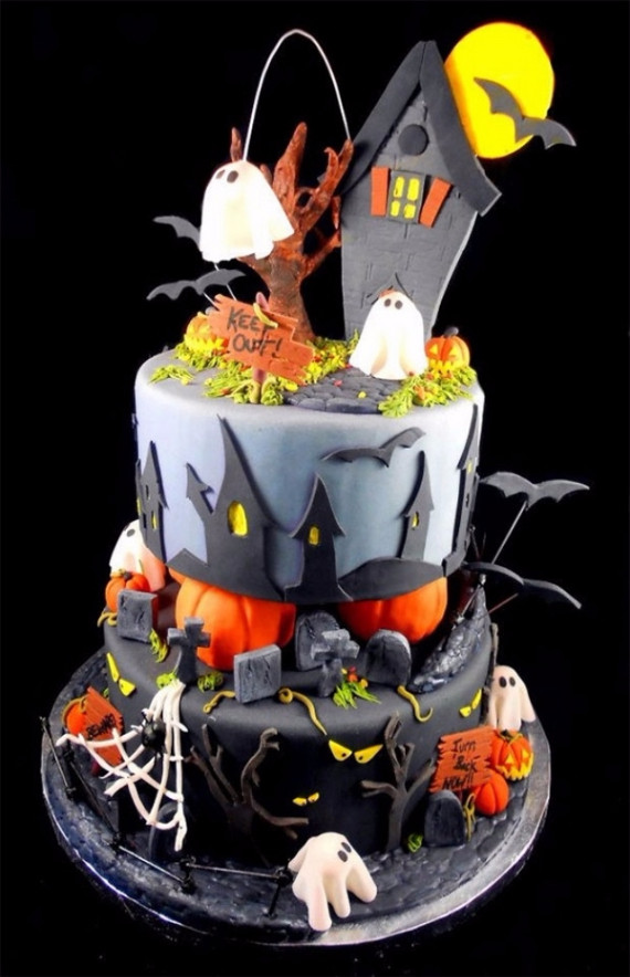 Spooky Halloween Cakes
 37 Cute & Non scary Halloween Cake Decorations family