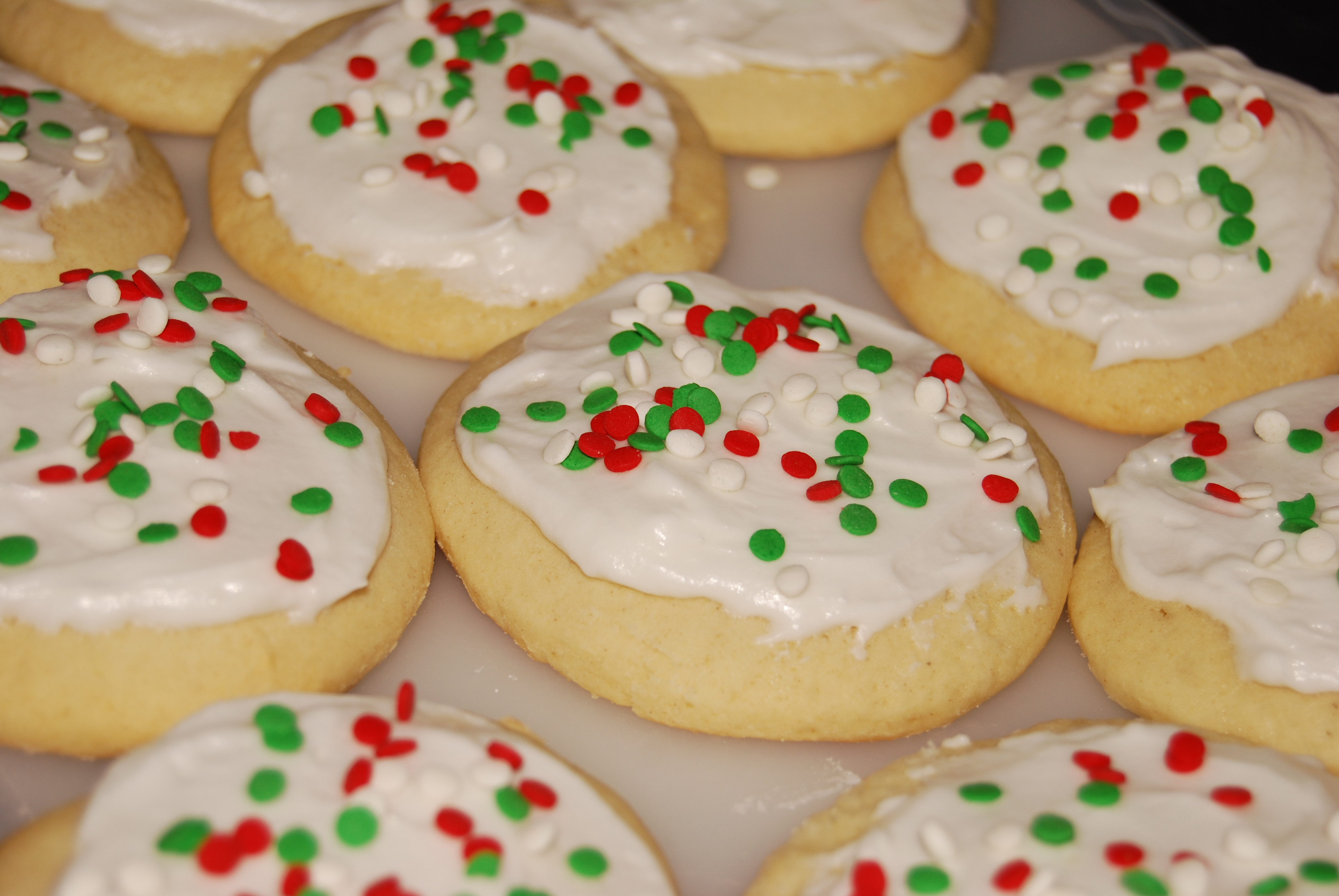 Storing Christmas Cookies
 Homemade Grocery Store Sugar Cookies Macaroni and Cheesecake
