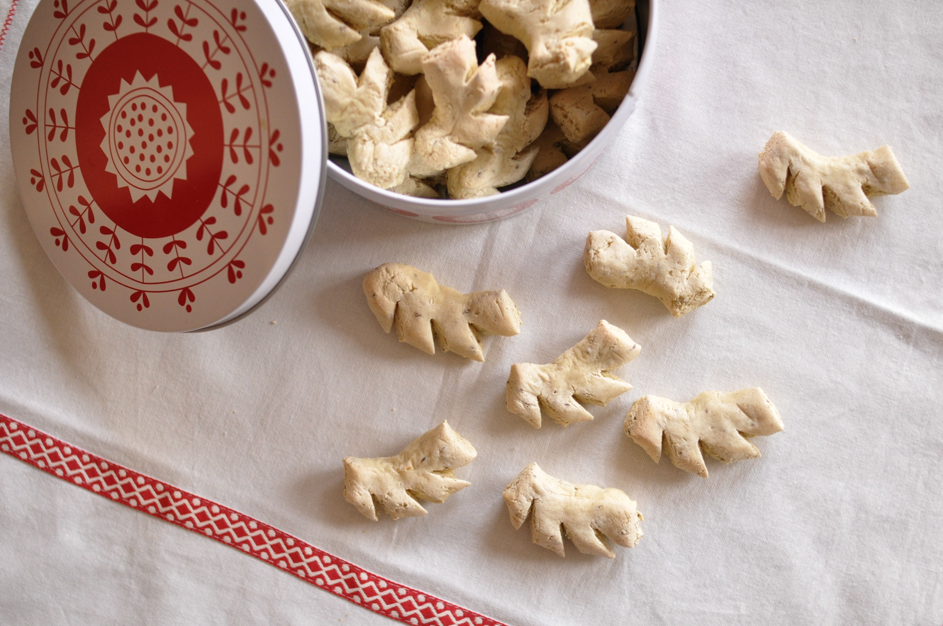 Swiss Christmas Cookies
 Christmas cookies Swiss aniseed Chräbeli