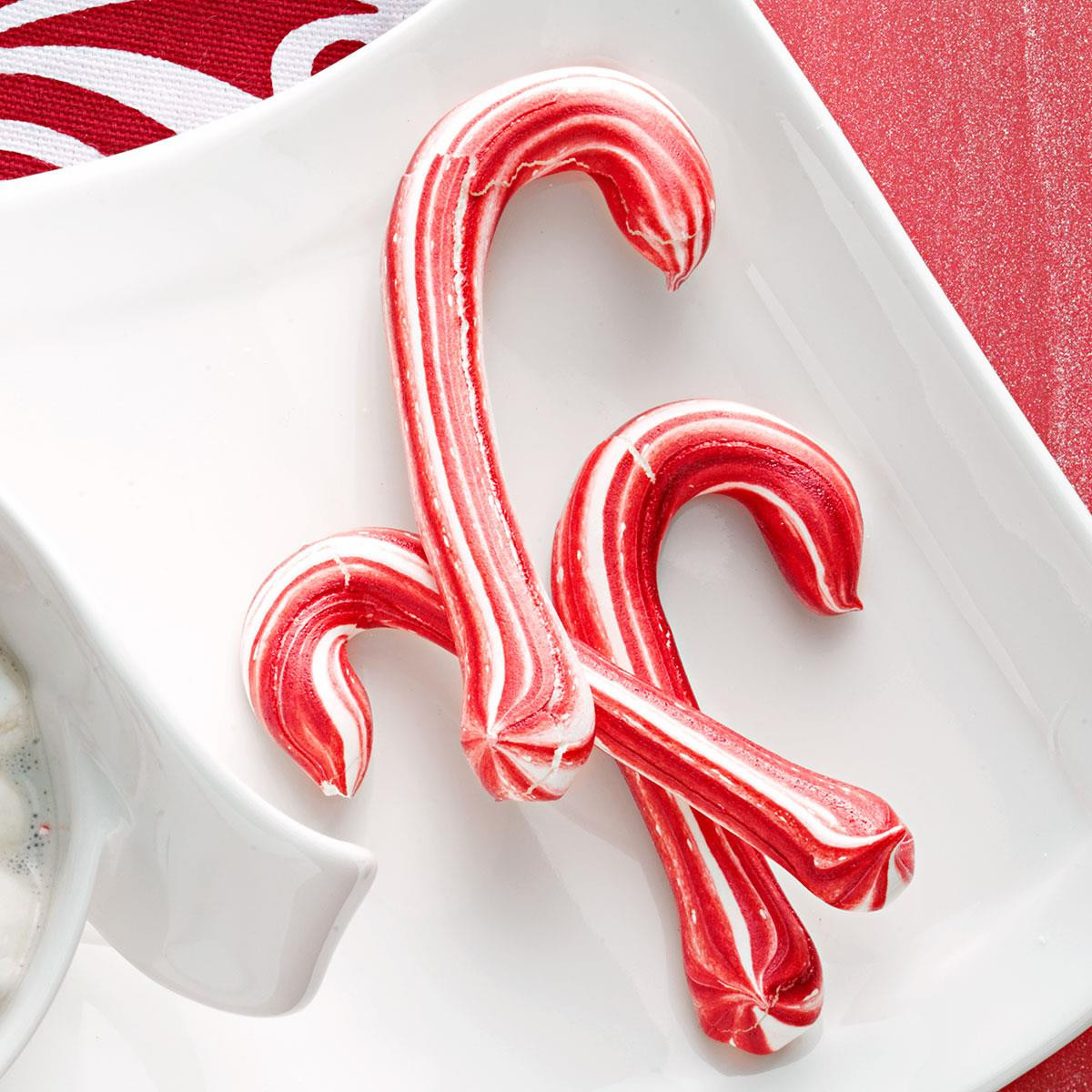 Tastes Like Candy Canes At Christmas
 Meringue Candy Canes Recipe