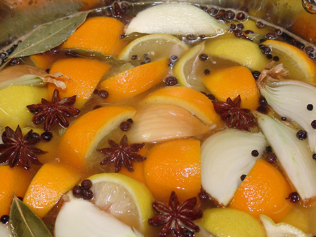 Thanksgiving Apple Recipes
 Cider & Citrus Turkey Brine with Herbs and Spices Wicked