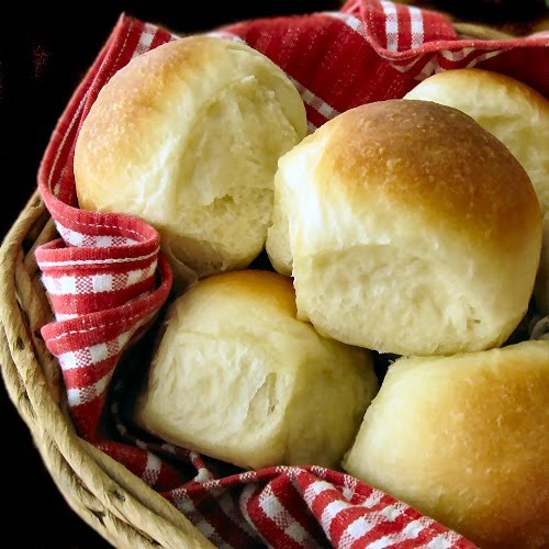 Thanksgiving Bread Rolls
 Cooking Thanksgiving Dinner the Easy Way