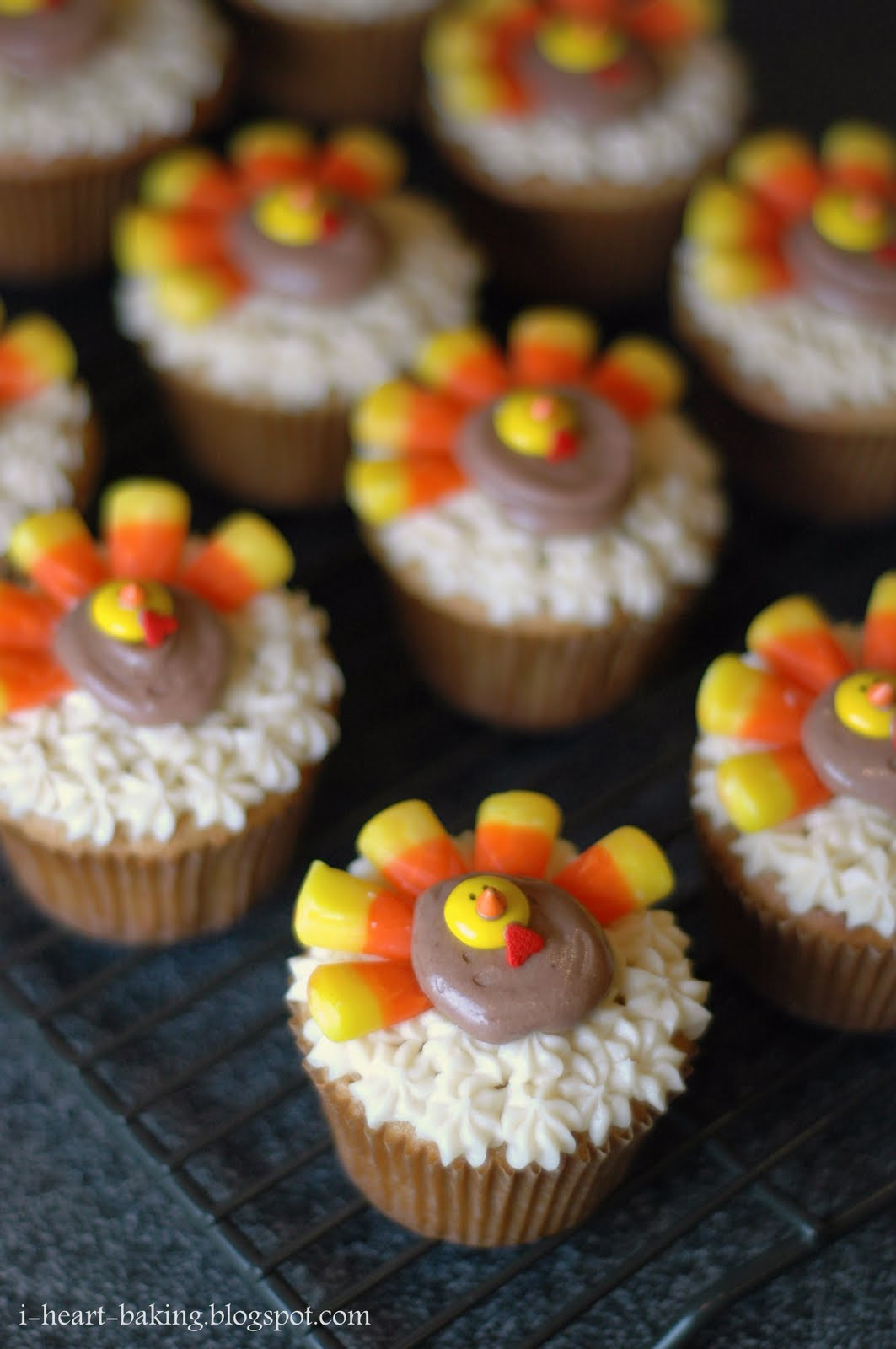 Thanksgiving Cupcakes Decorations
 i heart baking thanksgiving turkey cupcakes brown