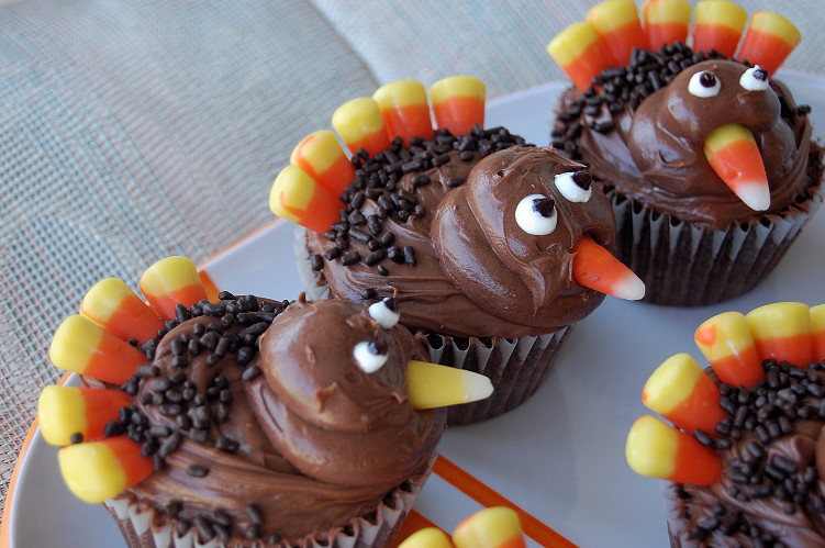 Thanksgiving Cupcakes Decorations
 Food Ideas for Thanksgiving – Food 4 Your Mood