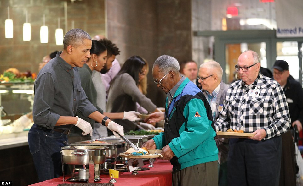 Thanksgiving Dinner Washington Dc
 President Obama serving Thanksgiving meals to veterans in