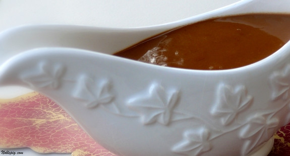 Thanksgiving Gravy Boat
 Make Ahead Turkey Thanksgiving Gravy