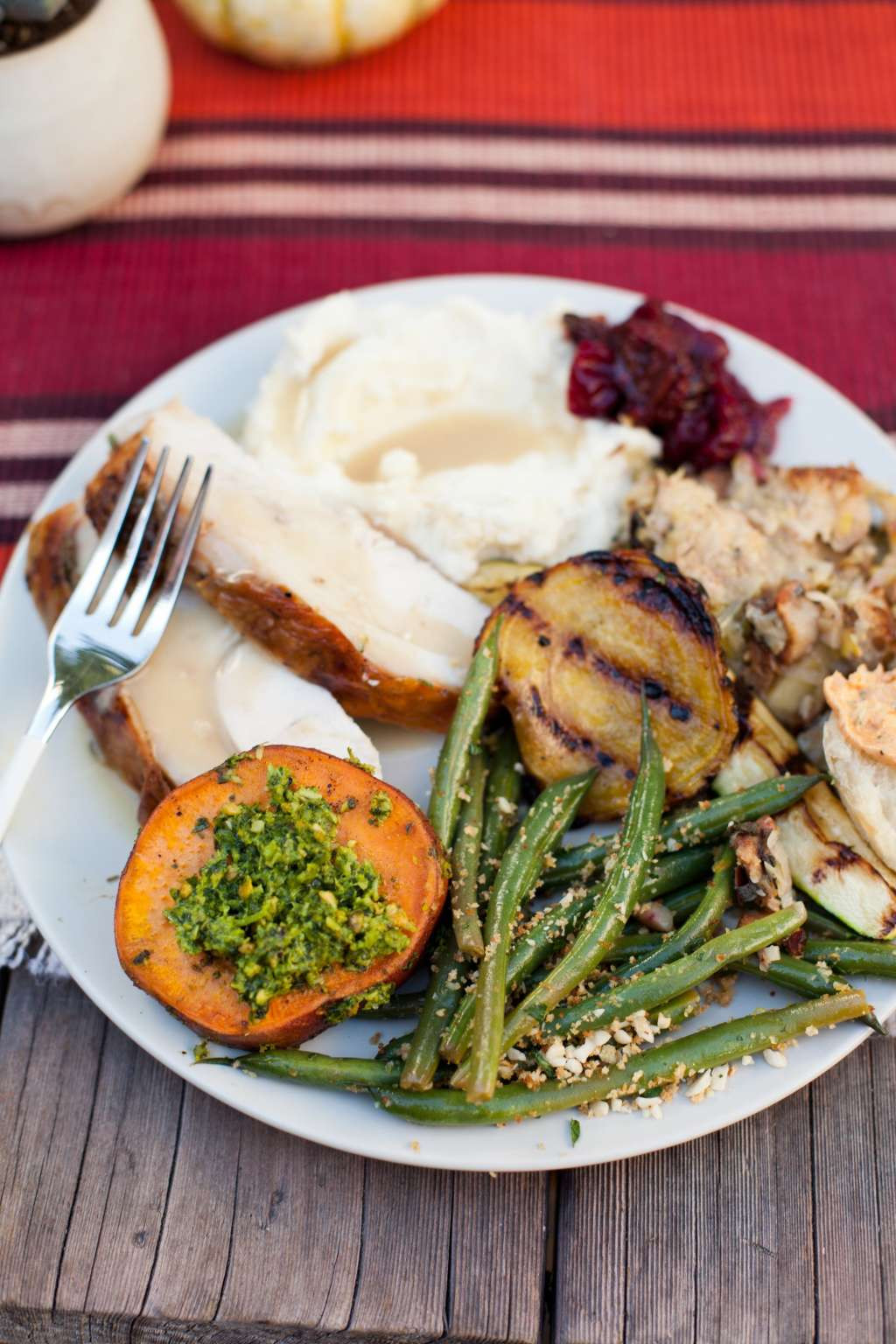 Thanksgiving Turkey For Two
 8 Smart Ways to Enjoy a Thanksgiving for Just Two