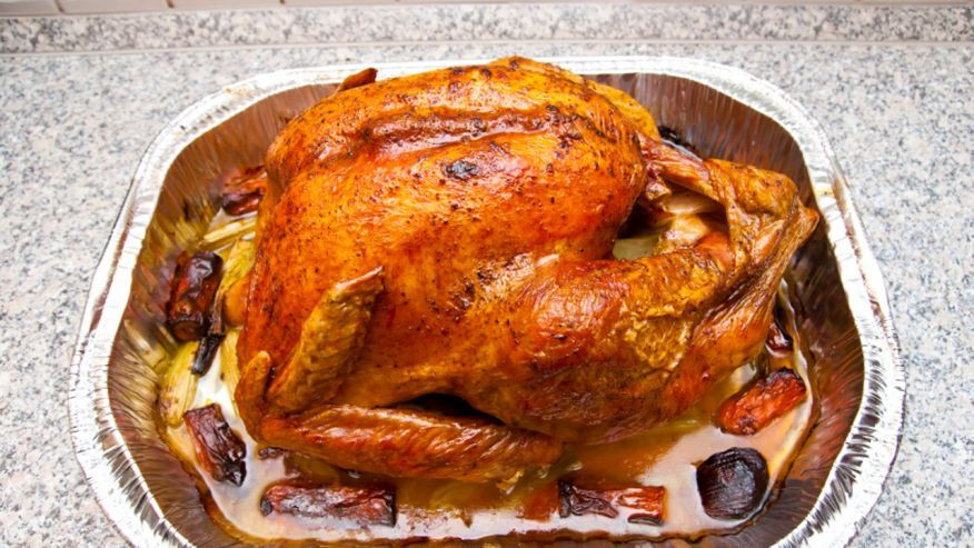 The Biggest Thanksgiving Turkey
 Thanksgiving fails Biggest turkey carving mistakes