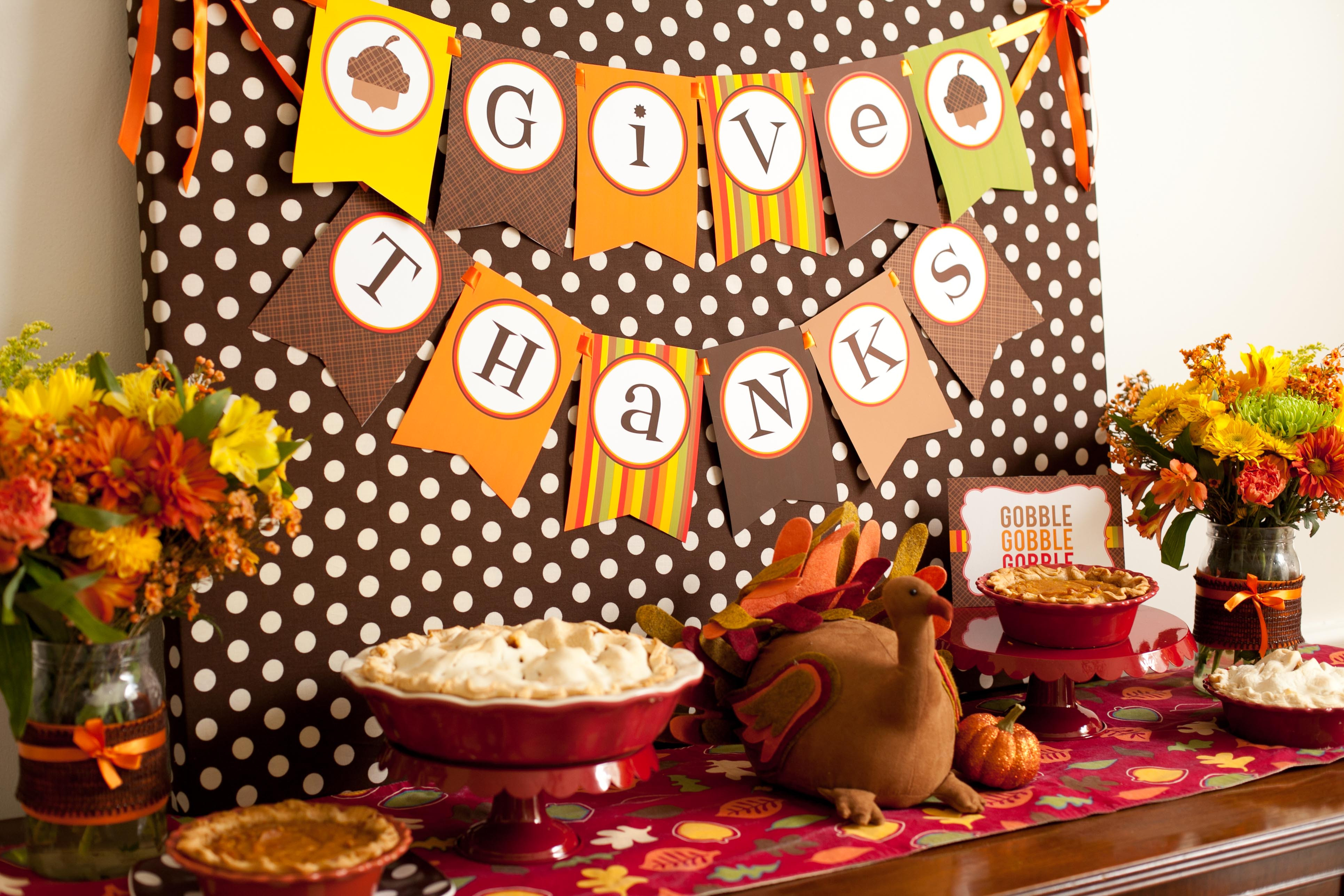 Turkey Decorations For Thanksgiving
 Party Reveal Kid Friendly Thanksgiving Table