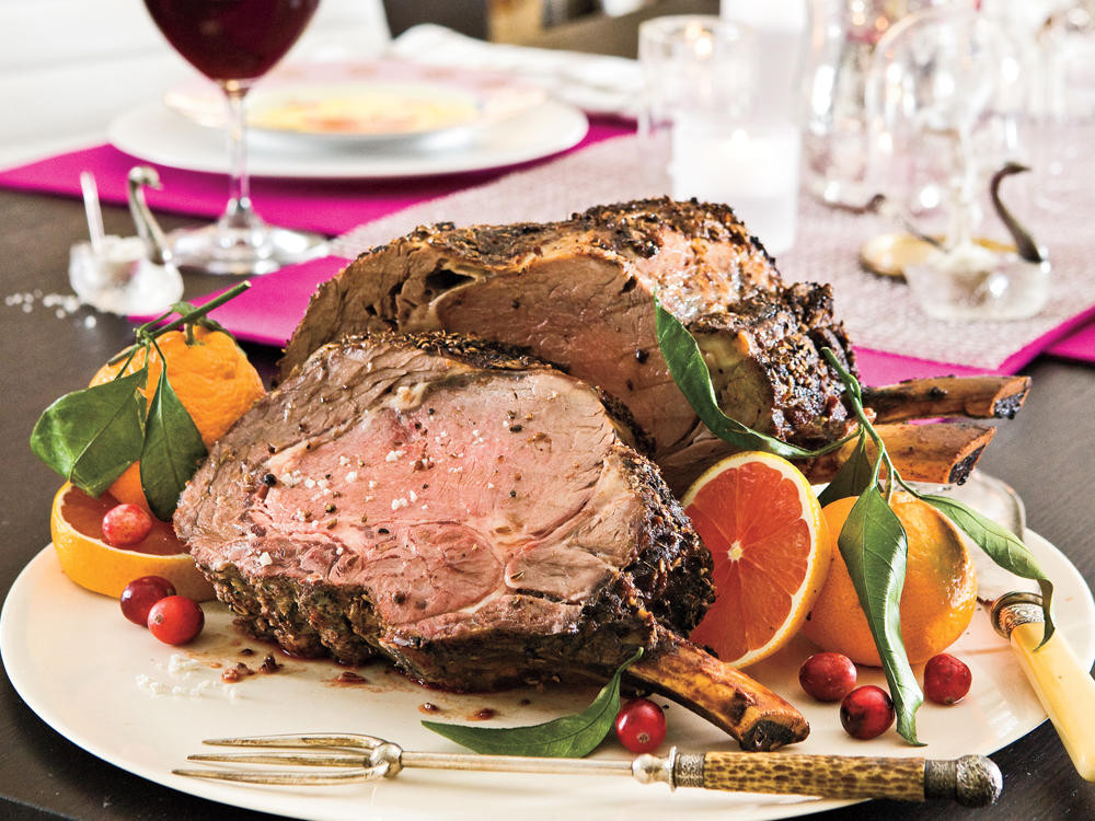 Typical Christmas Dinners
 Traditional Christmas Dinner Menus & Recipes