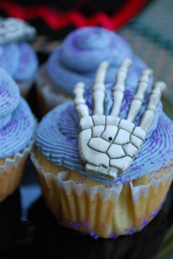 Vegan Halloween Cupcakes
 Vegan Halloween Cupcakes by MissVeganTreats on Etsy