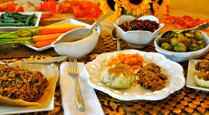 Vegan Holiday Recipes Thanksgiving
 Vegan Thanksgiving Recipes For A plete Holiday Dinner