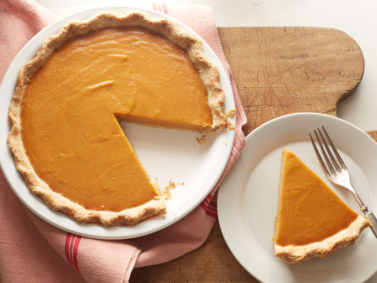 Vegan Thanksgiving Pie
 December 25th is National Pumpkin Pie Day