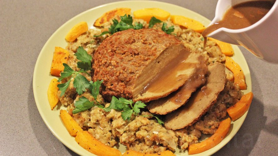 Vegan Thanksgiving Video
 Make your own tasty ve arian turkey for Thanksgiving