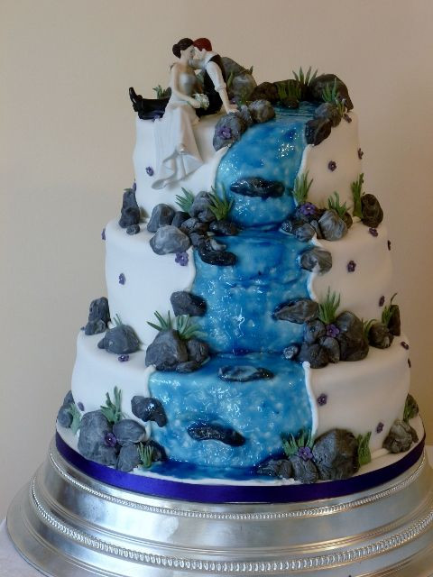Waterfalls Wedding Cakes
 Beautiful Wedding Cakes with Waterfall