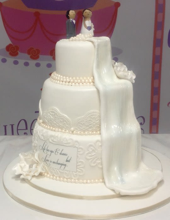 Wedding Cakes With Waterfalls
 Waterfall wedding cake Cake by beasweet CakesDecor