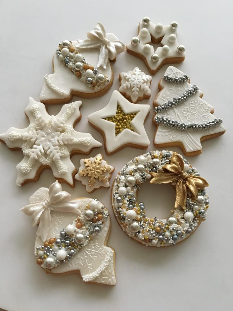 White Christmas Cookies
 White Christmas Cookies by Lorena Rodrguez
