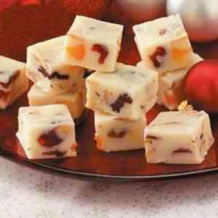 White Christmas Fudge
 White Christmas fudge Holidays and events